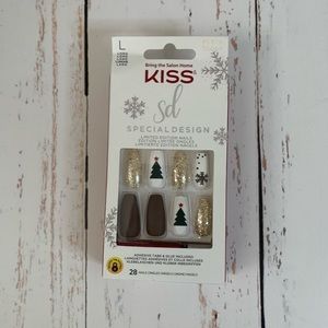 5 for $20 Kiss Nails (Please read description!)